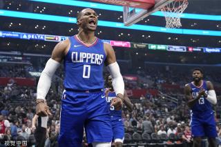 员表现决定 员表现决定