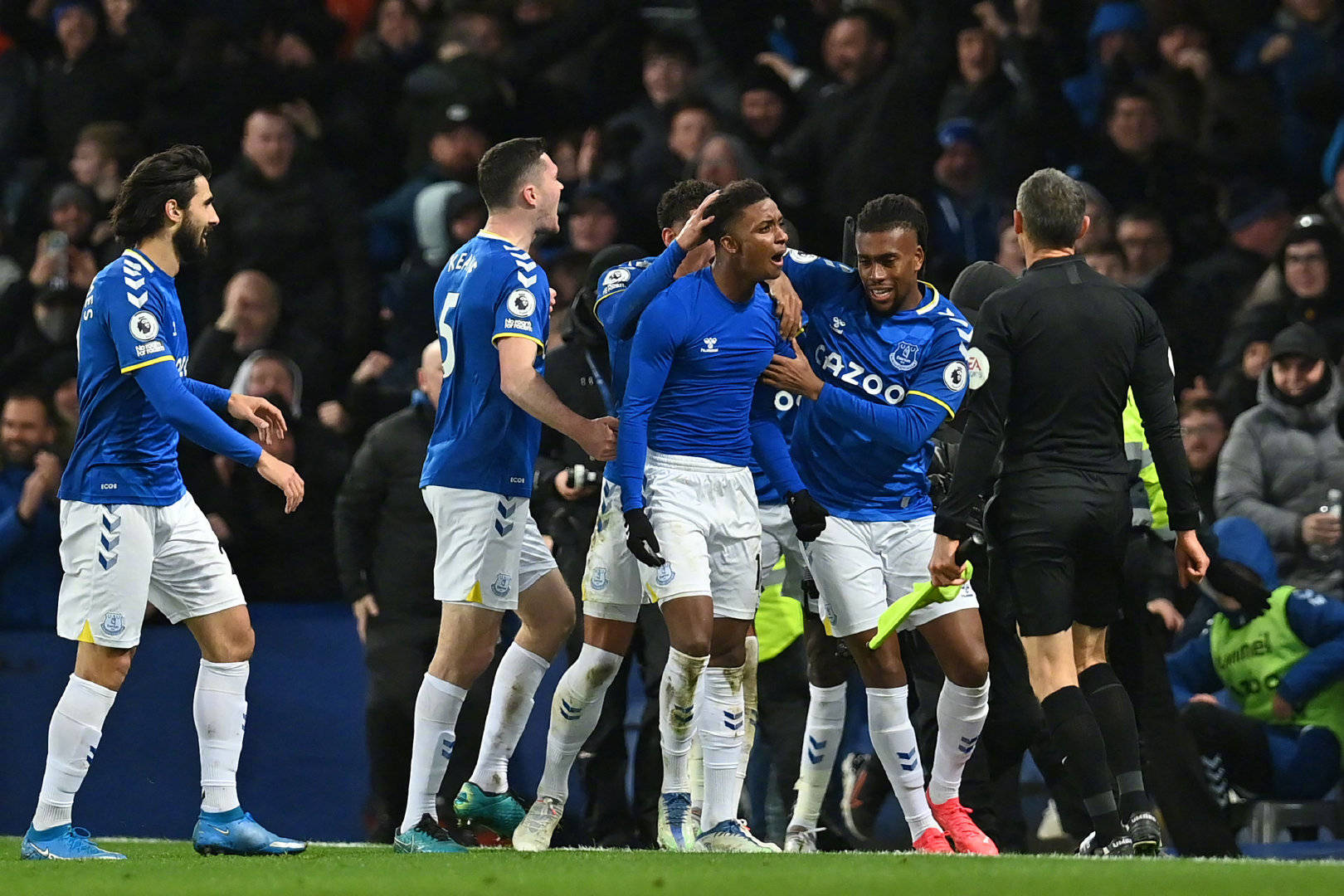 提供了一个 提供了一个