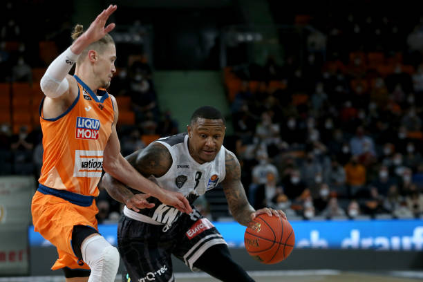 第一时间打 第一时间打